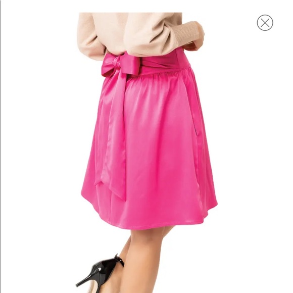 Gibsonlook bow back skirt - Picture 2 of 5